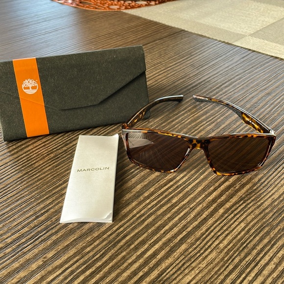 Timberland Sunglasses New with Case - Picture 2 of 6